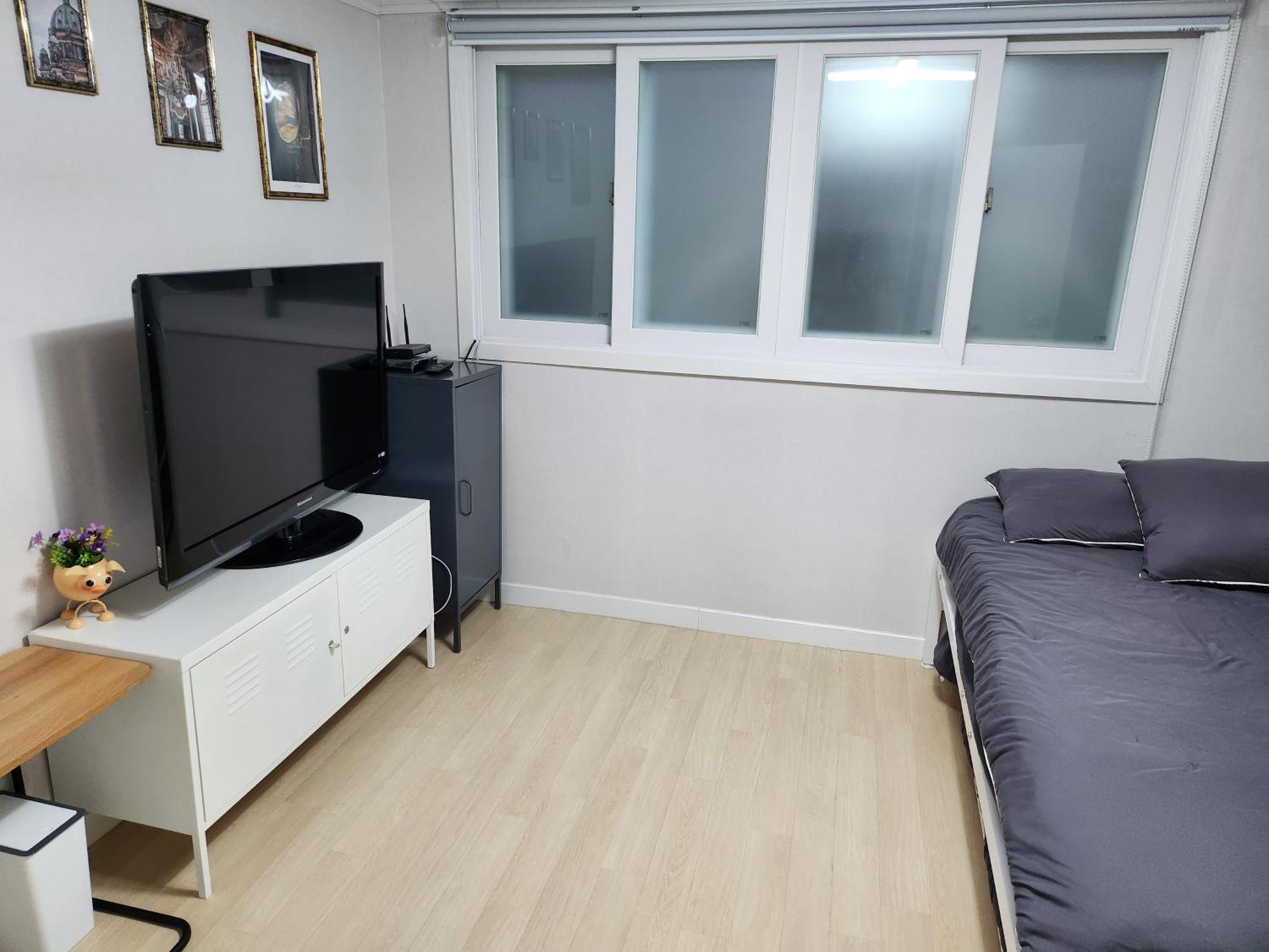 Brand New 2 Bedroom Apartment #6 Сеул Екстер'єр фото