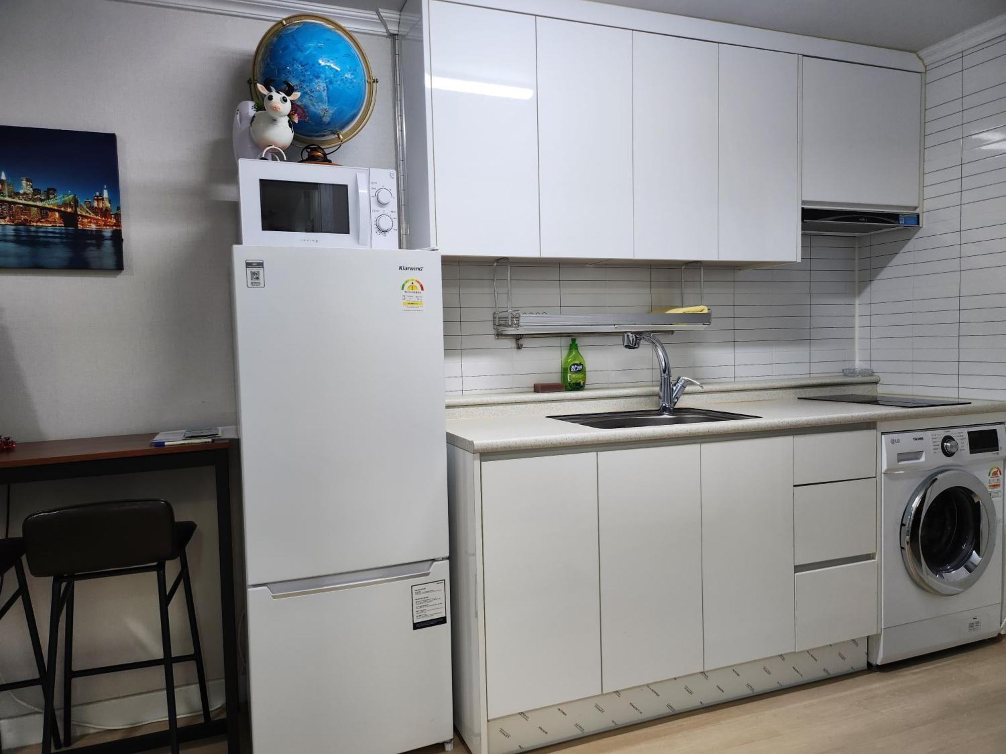 Brand New 2 Bedroom Apartment #6 Сеул Екстер'єр фото