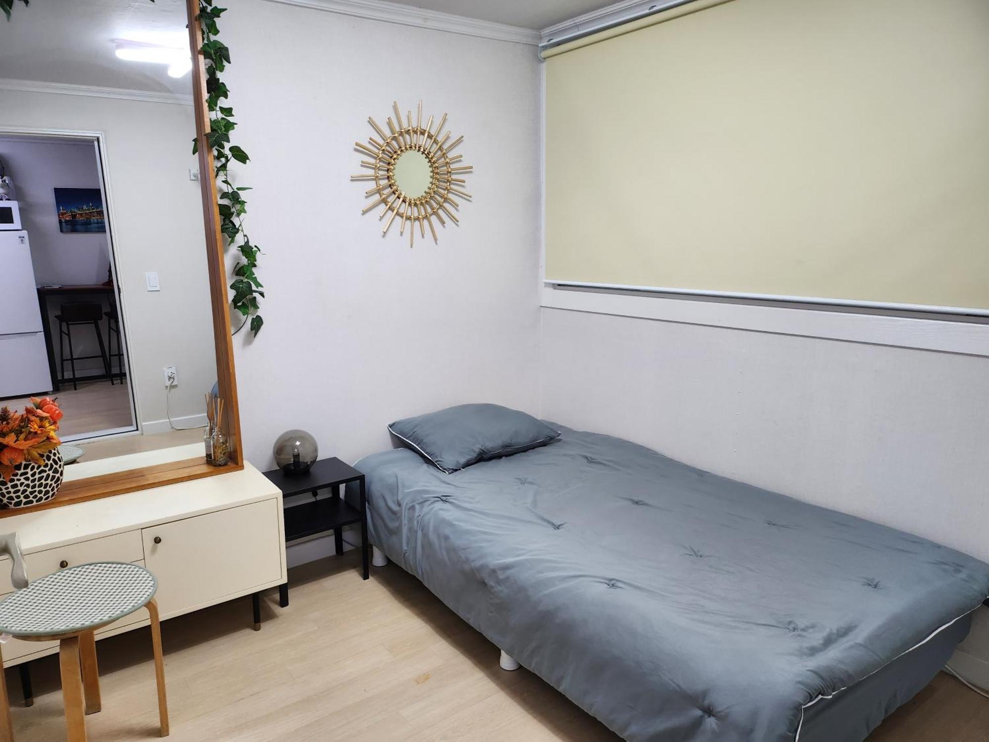 Brand New 2 Bedroom Apartment #6 Сеул Екстер'єр фото